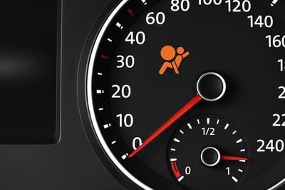 Will Disconnecting My Battery Reset The Airbag Light?