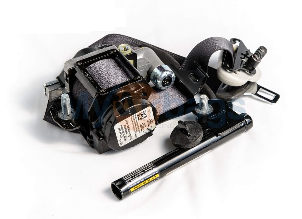 Seat Belt Won't Pull Out Jammed Fixing After Accident