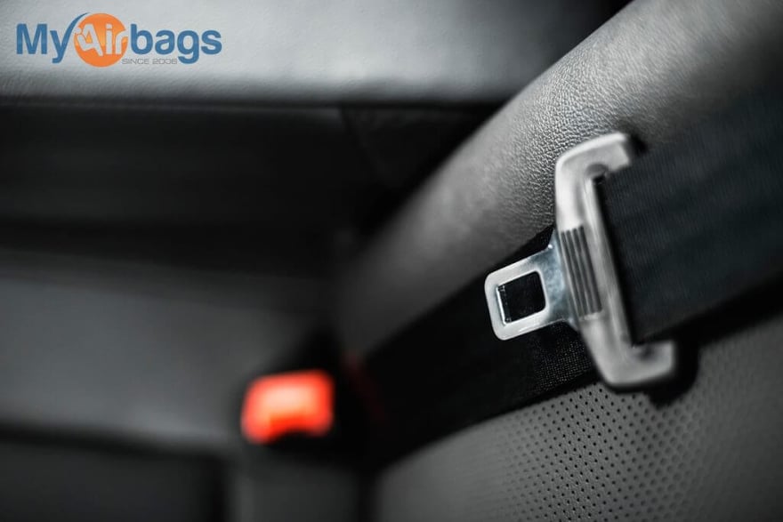 Why didn t my airbags deploy during a collision accident exploring